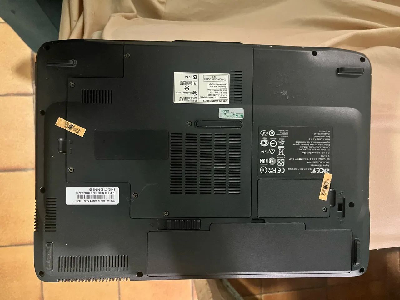 Notebook ACER para retirada de peças 