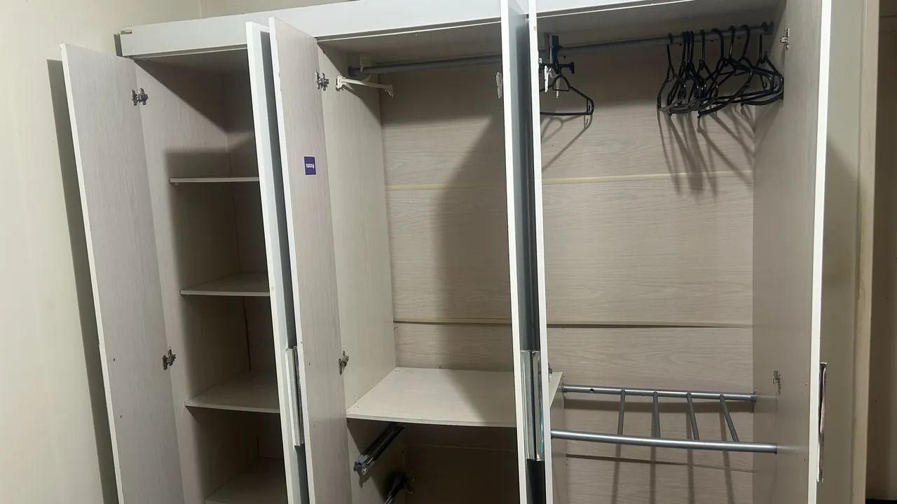 Guarda-roupa 6 portas Branco  - Foto 2