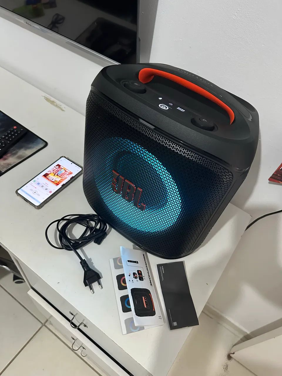 JBL 2