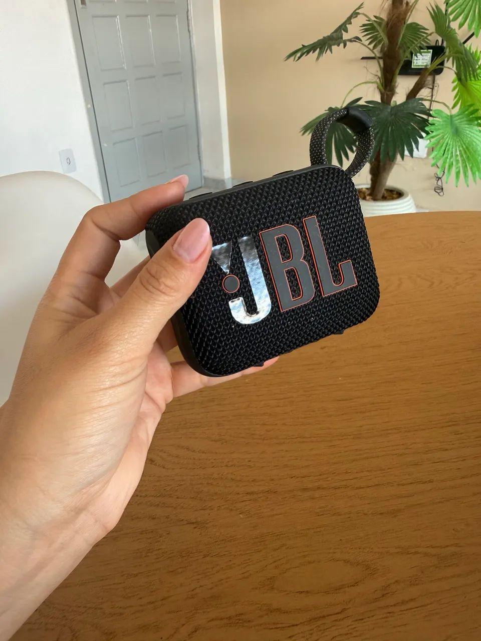 JBL GO4