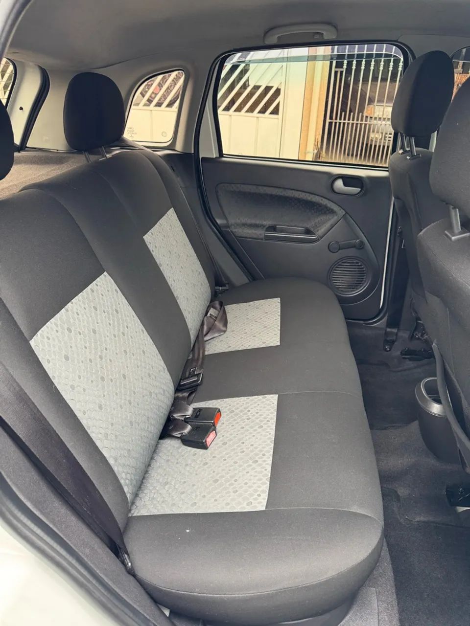 Ford Fiesta SE 1.6 8V Flex 5p, foto 17 de 18