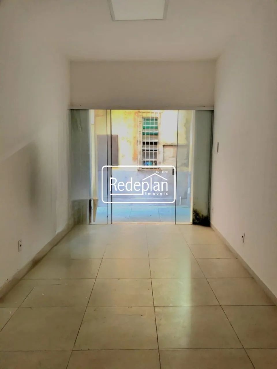 Sala comercial no centro de Barra Mansa - Foto 3