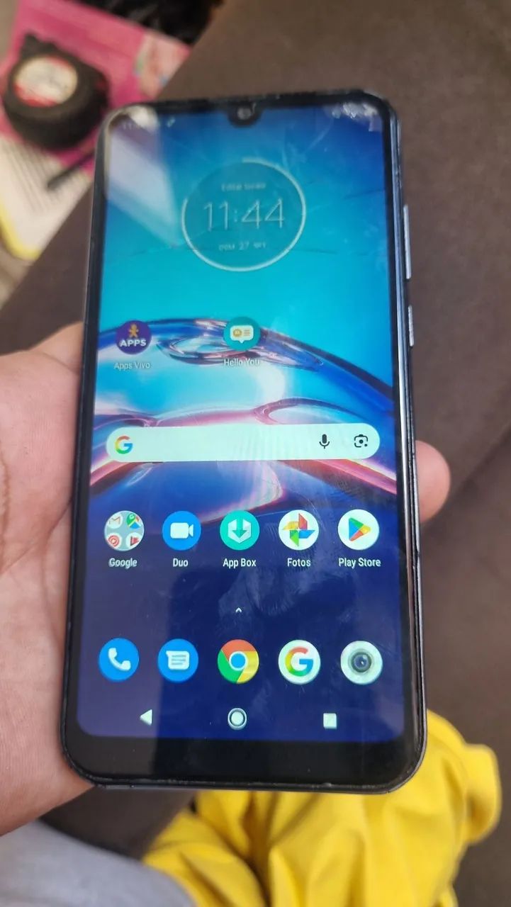 Vendo celular Motorola moto e6s de 32 gb - Foto 3