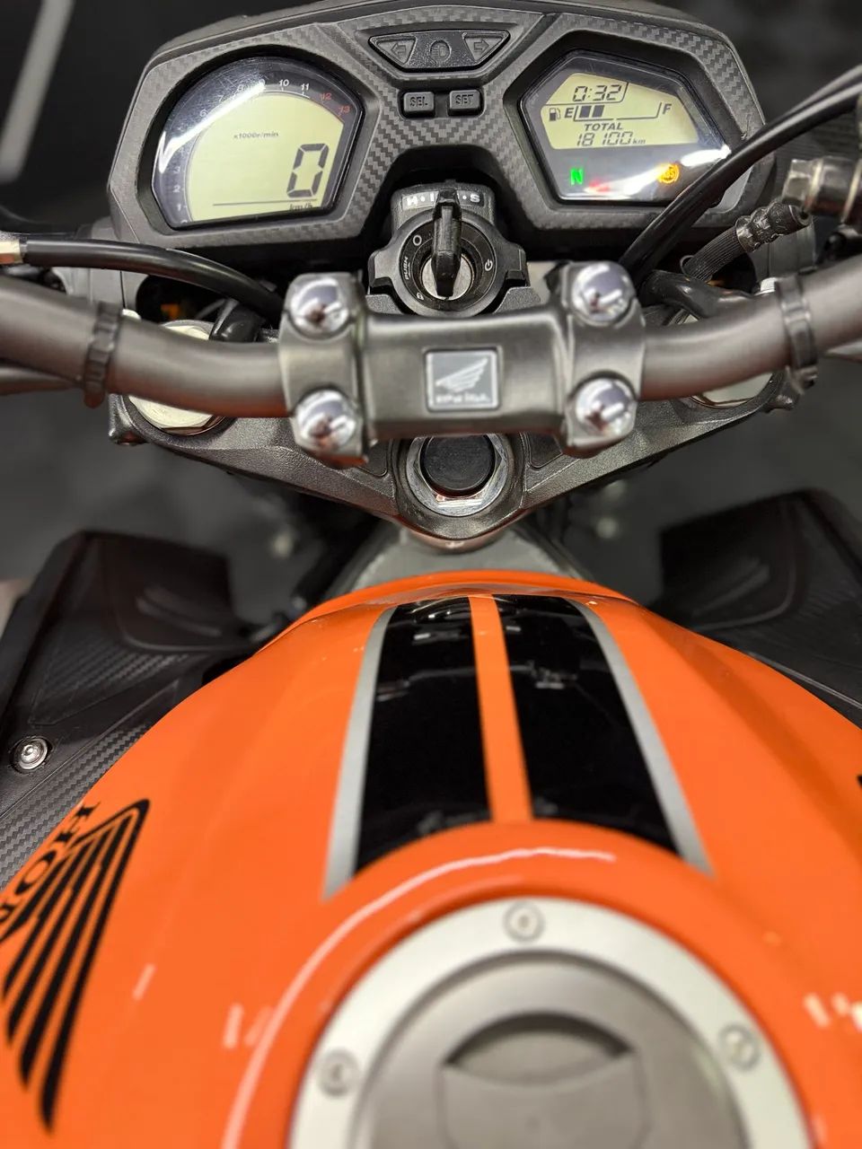 Honda CB 650 F 2019 - Foto 2