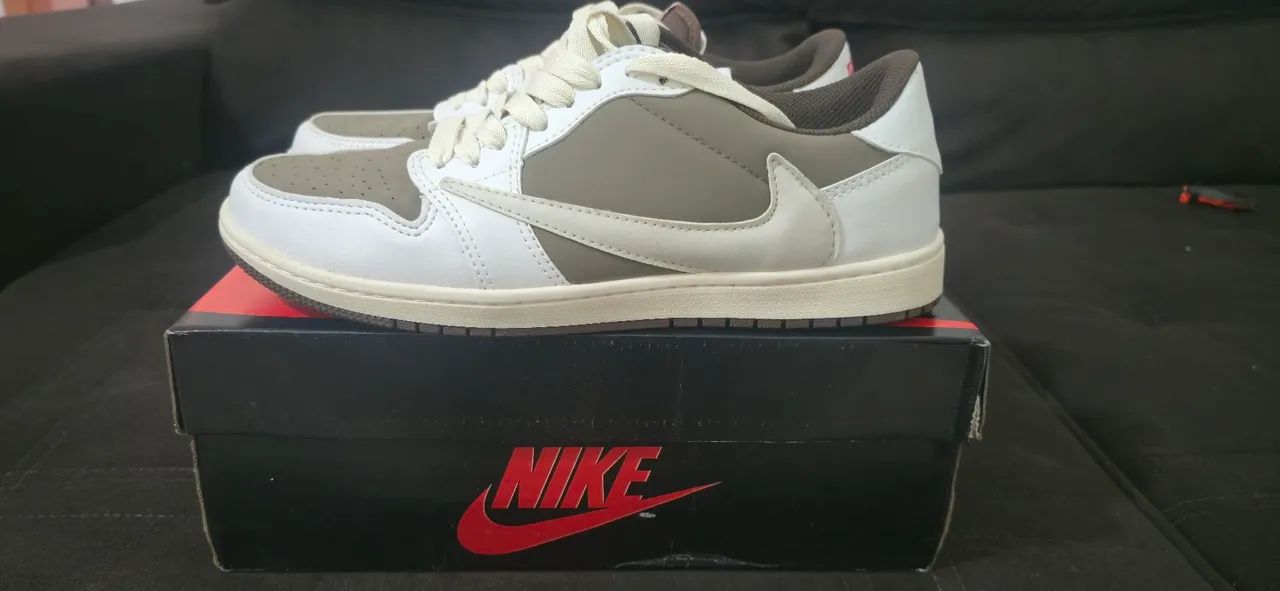 Tenis Nike travis scott 