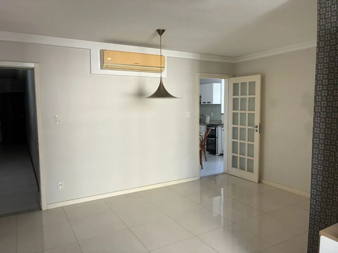 Apto de 3 quartos transformado em 2  quartos com closet