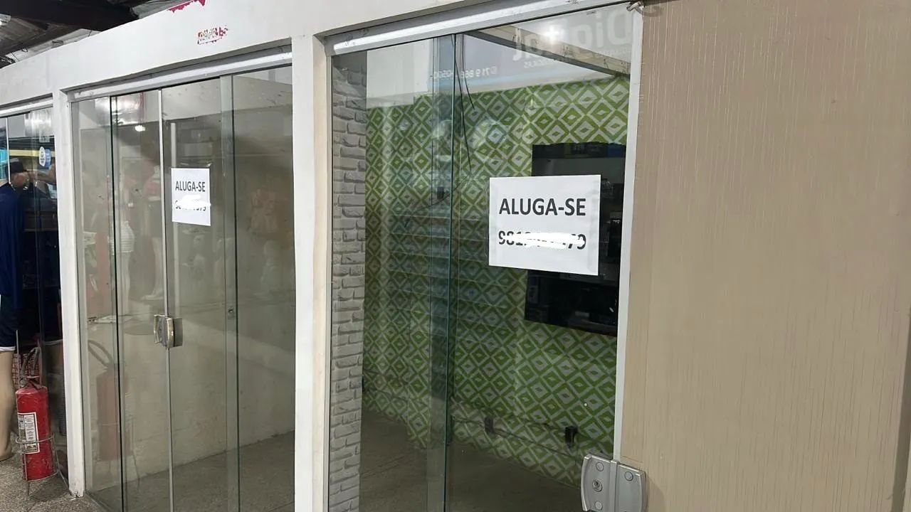 Aluga-se Box na galeria 83