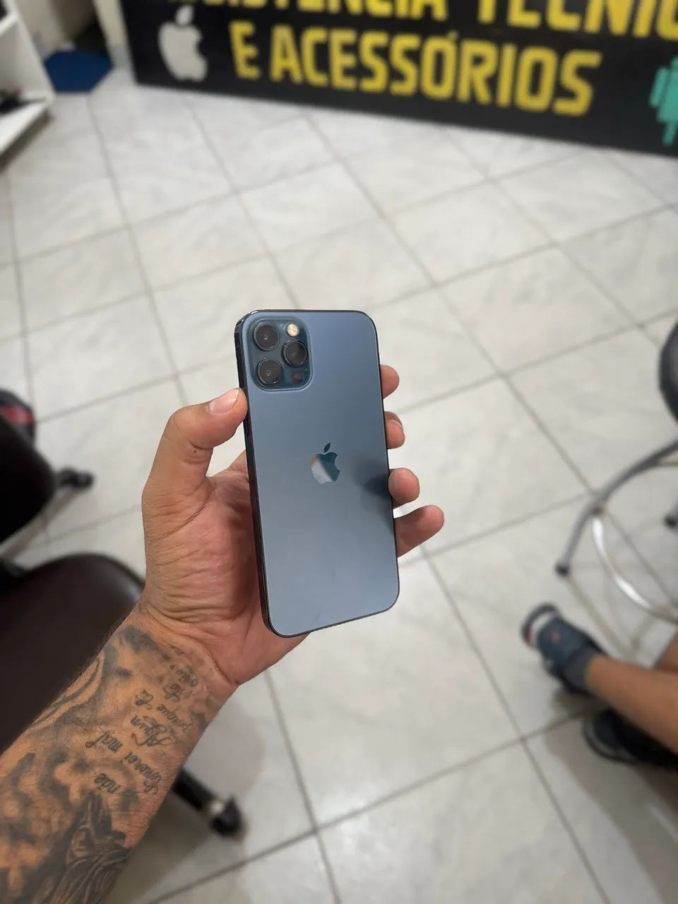 iPhone 12 Pro 256GB - Foto 2