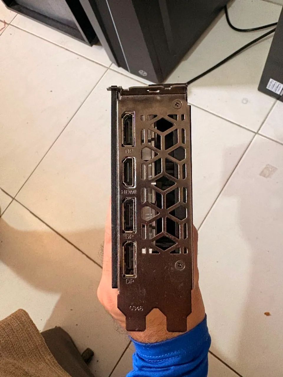 Placa de vídeo RTX 4060 8GB Galax - Foto 3
