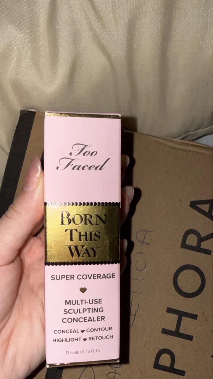 Corretivo too faced nunca usado