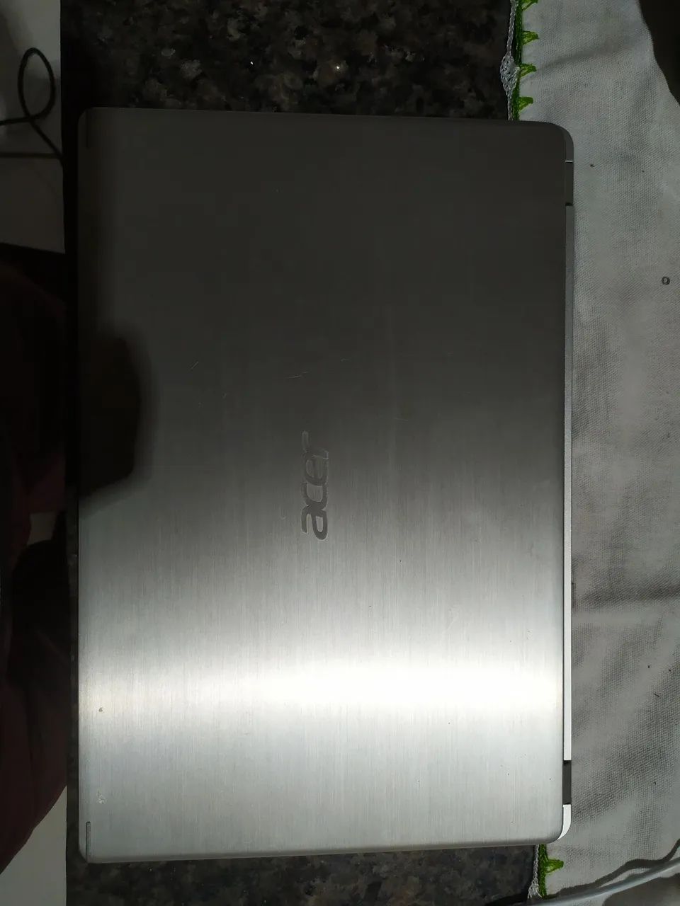 Notebook Acer carcaça de alumínio com SSD. SSD