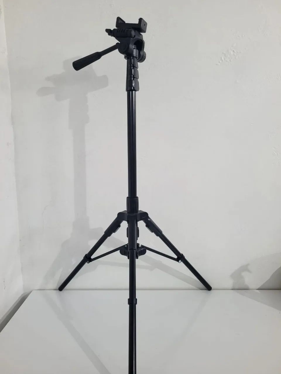 Tripé profissional para câmera e celular