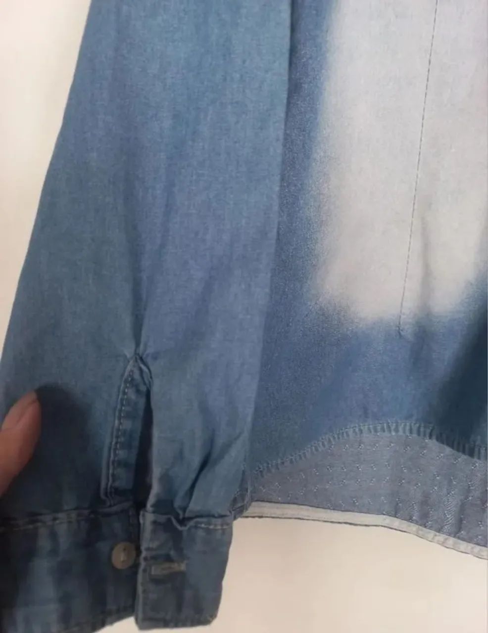 camisa jeans feminina 42 - Foto 4