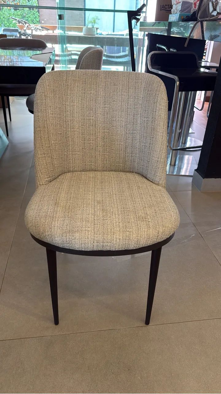 Cadeira para mesa de jantar 