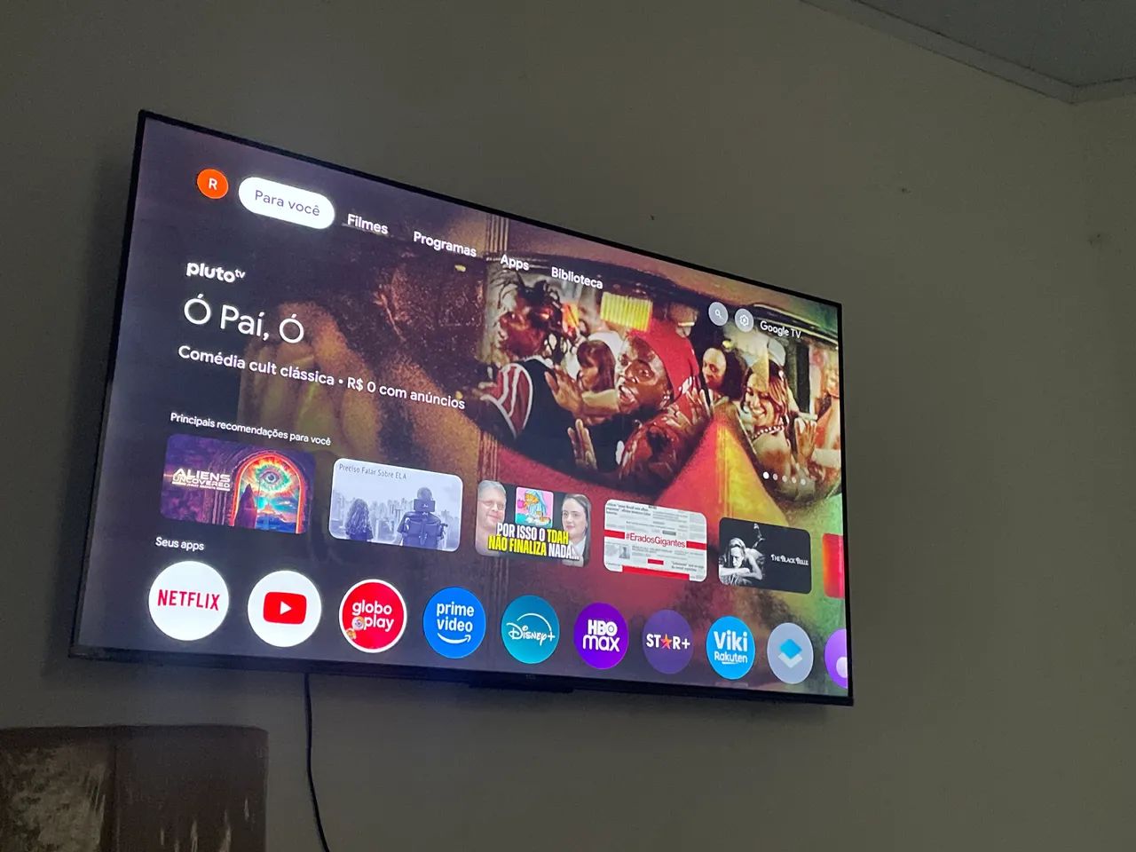 Vendo TV TCL com defeito 