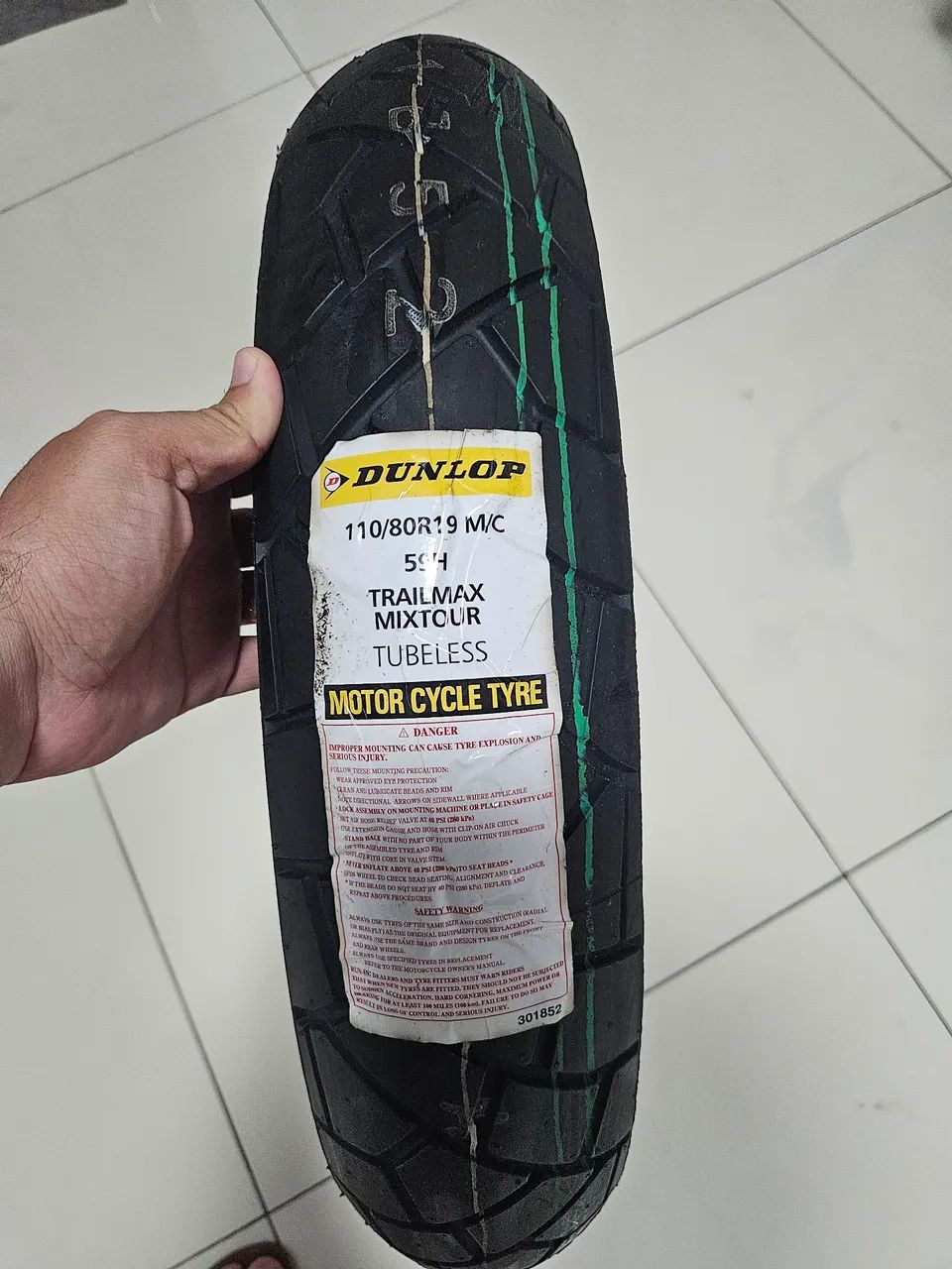 Pneu dianteiro Dunlop novo para cb 500x 