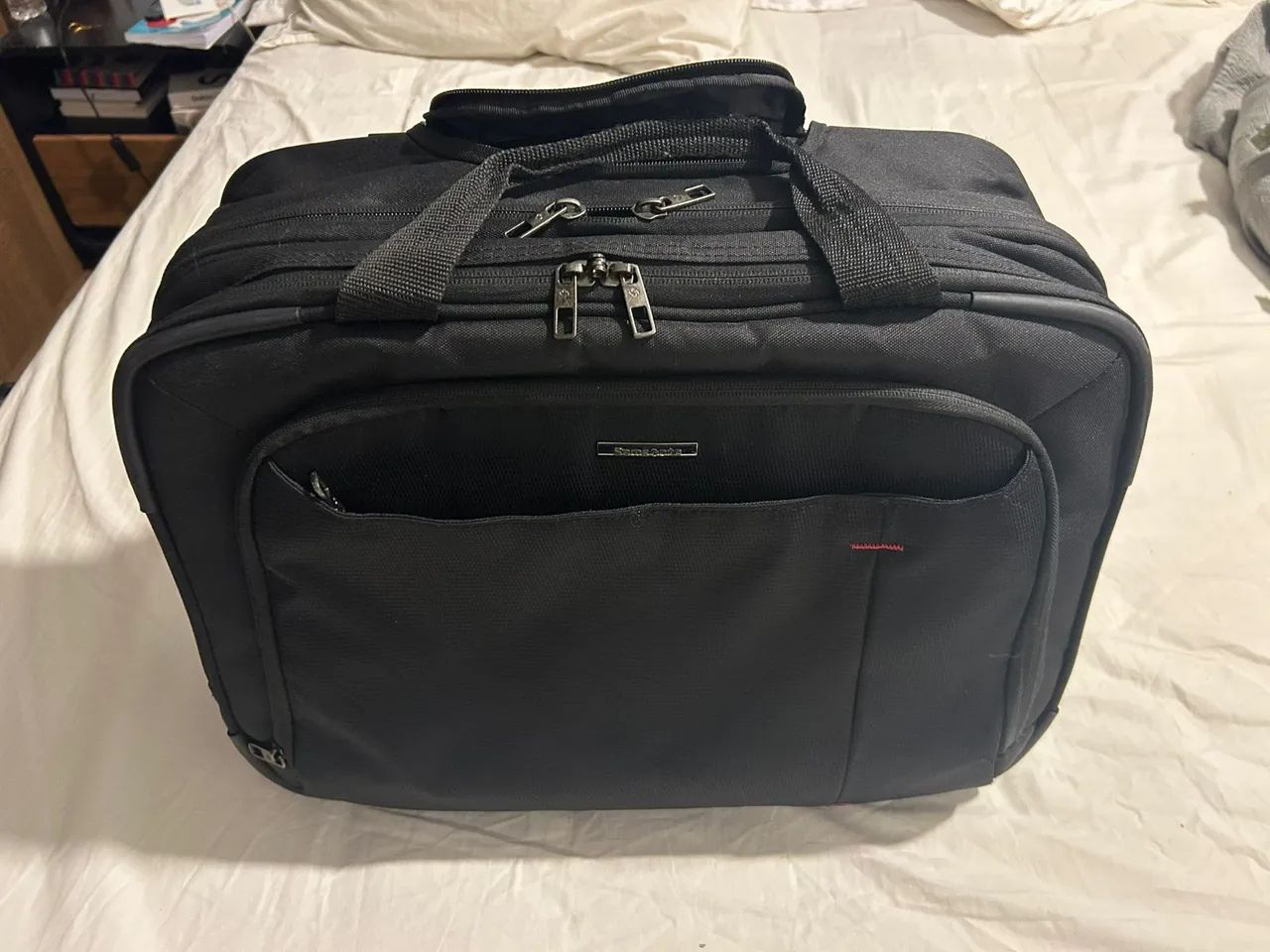 Briefcase Samsonite com duas rodas