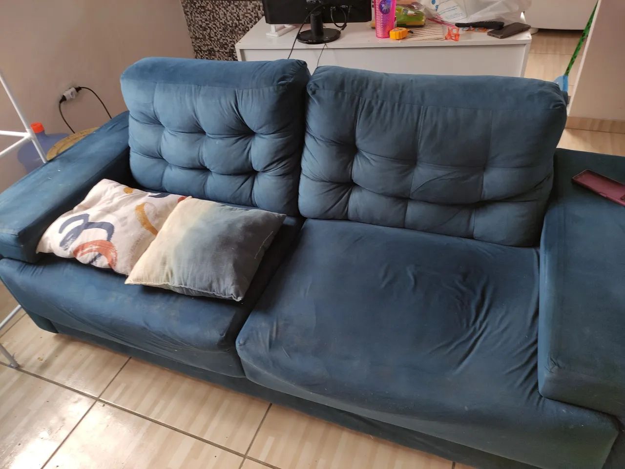 Sofá 3 Lugares (1,96m) - Conforto com Preço de Desapego! 65578333402243123