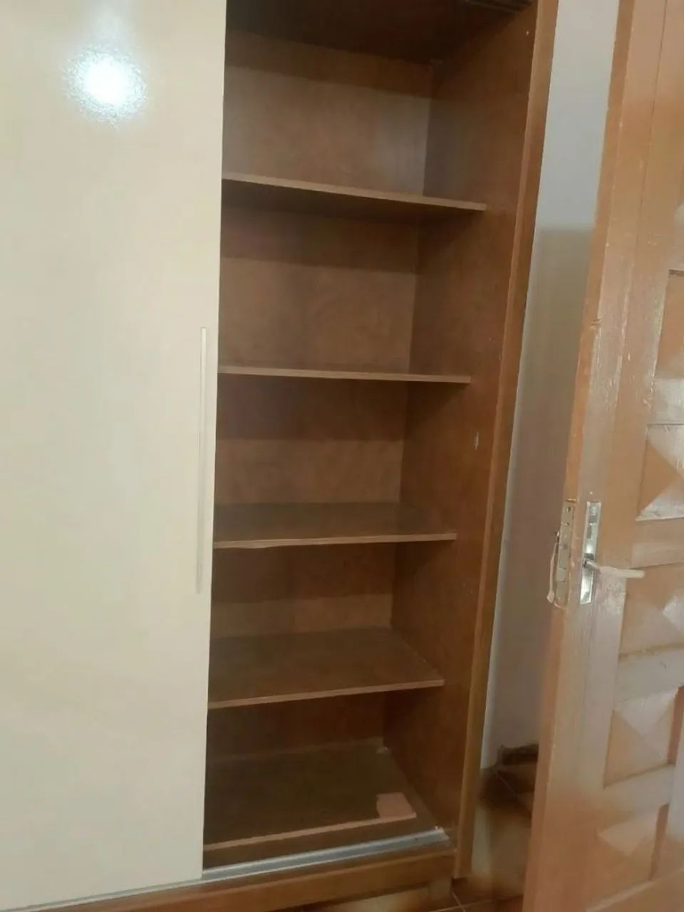 GUARDA ROUPA GRANDE  - Foto 2