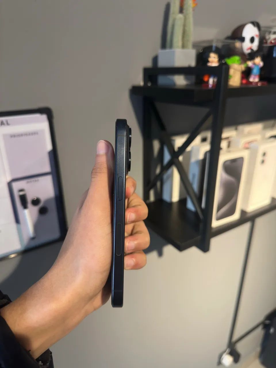 iPhone 15 Pro 256GB - Foto 3