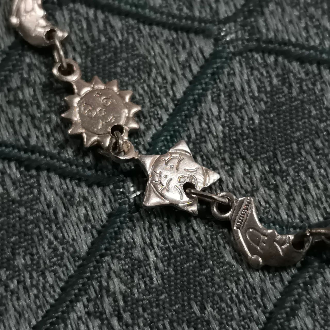 Pulseira de prata 925 de Sol, Estrela e Lua, faço envios Olx pay - Foto 2
