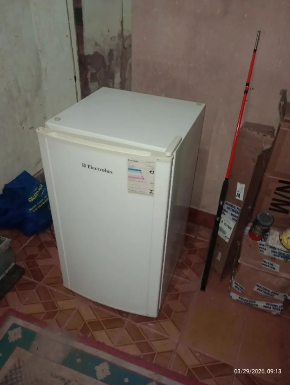 Frigobar em ótimo estado funcionando  perfeitamente muito lindo  - Foto 3