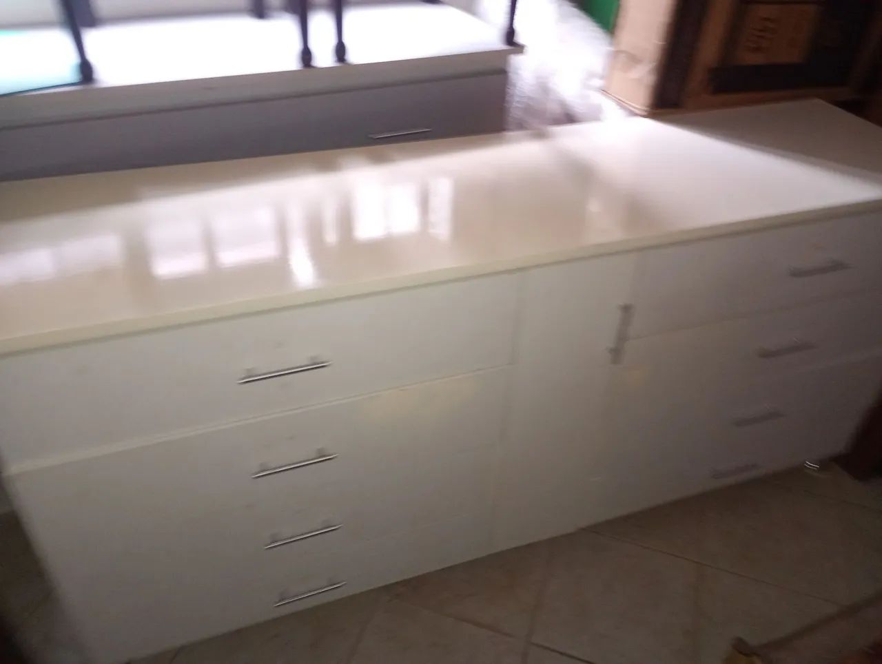 Cômoda de 8 gavetas e uma porta - Foto 3