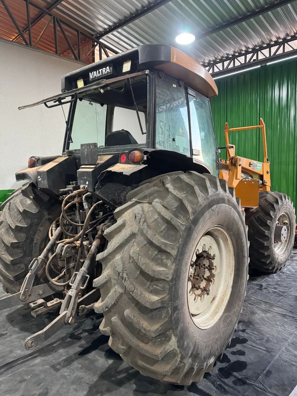 Trator Valtra BH 180 2013 - Foto 4