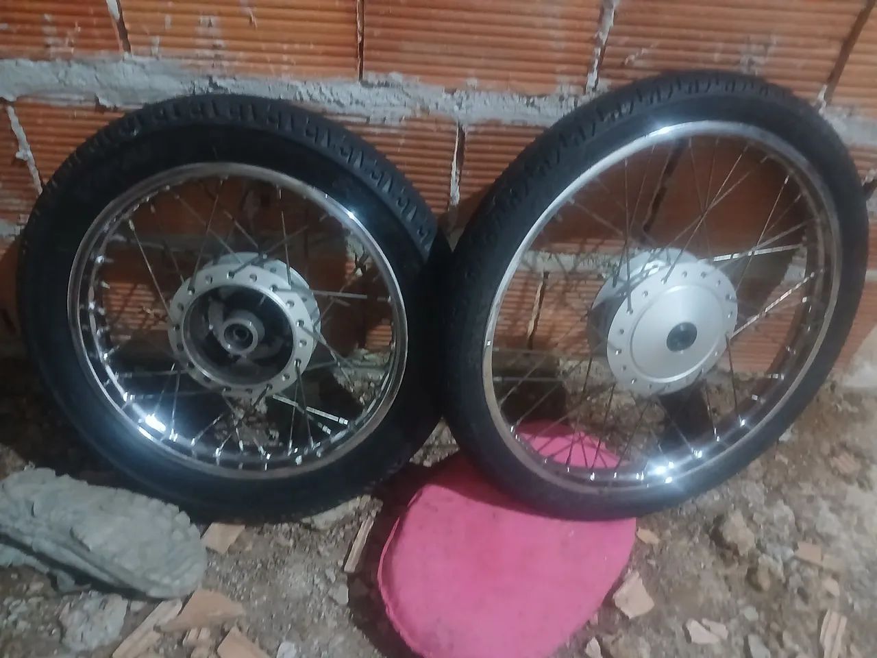 Vendo rodas completas 400  - Foto 2