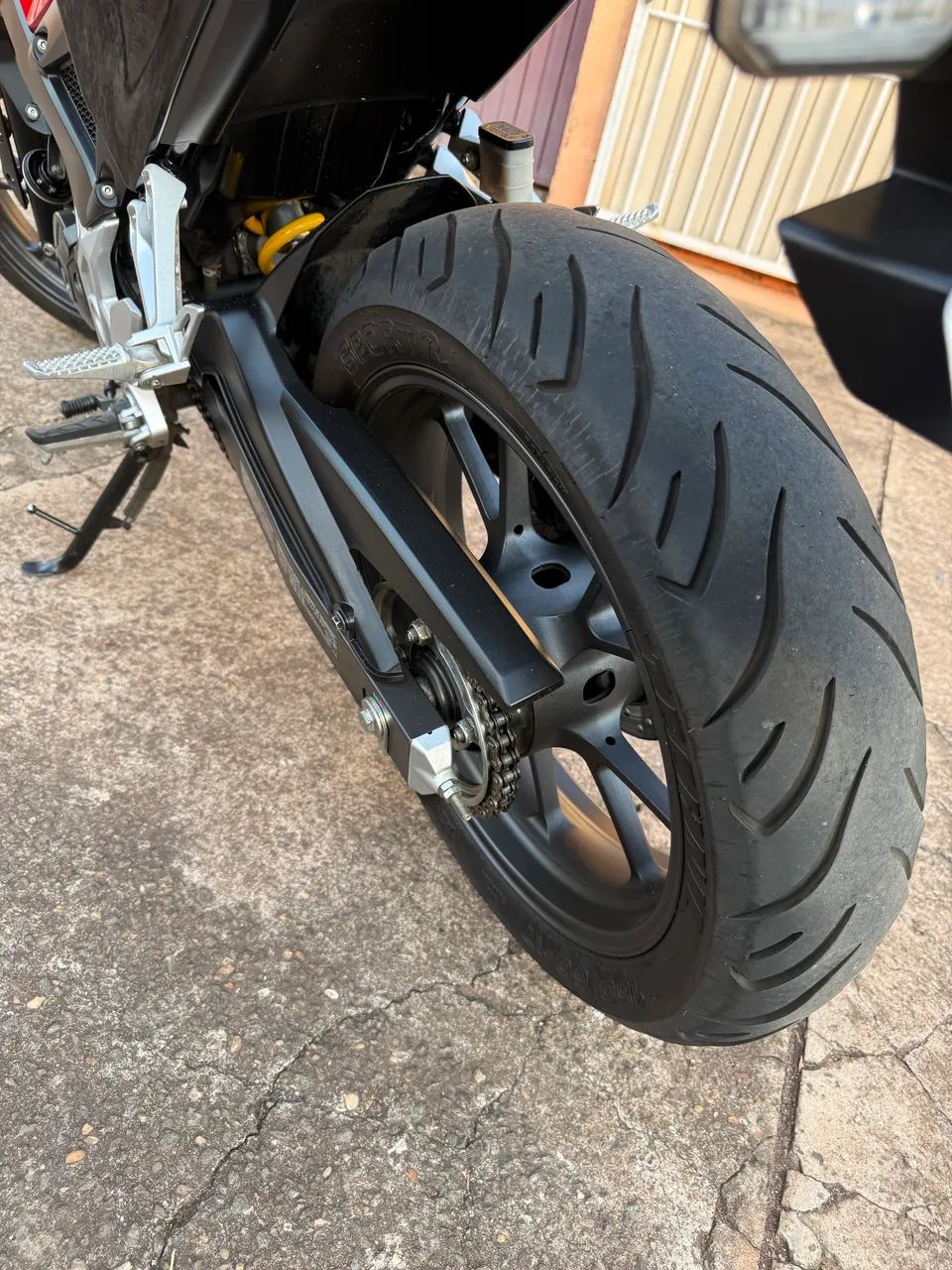 CB 300F - Foto 5
