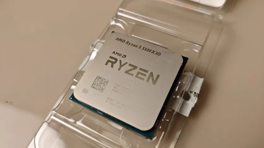 AMD Ryzen 5 5500X3D  - Foto 2