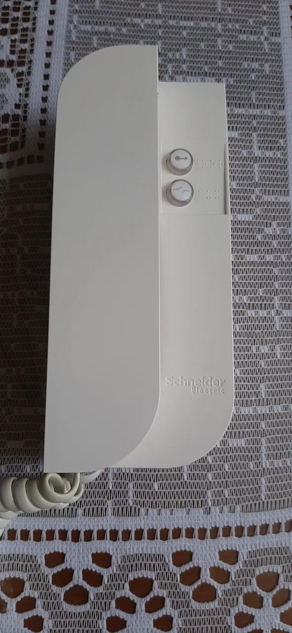 W Schneider interno. 