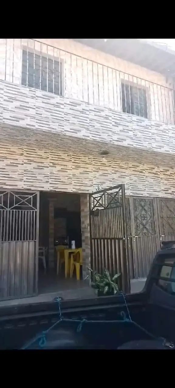 Vendo 2 casa, ambas com 2 quartos, 1 banheiro