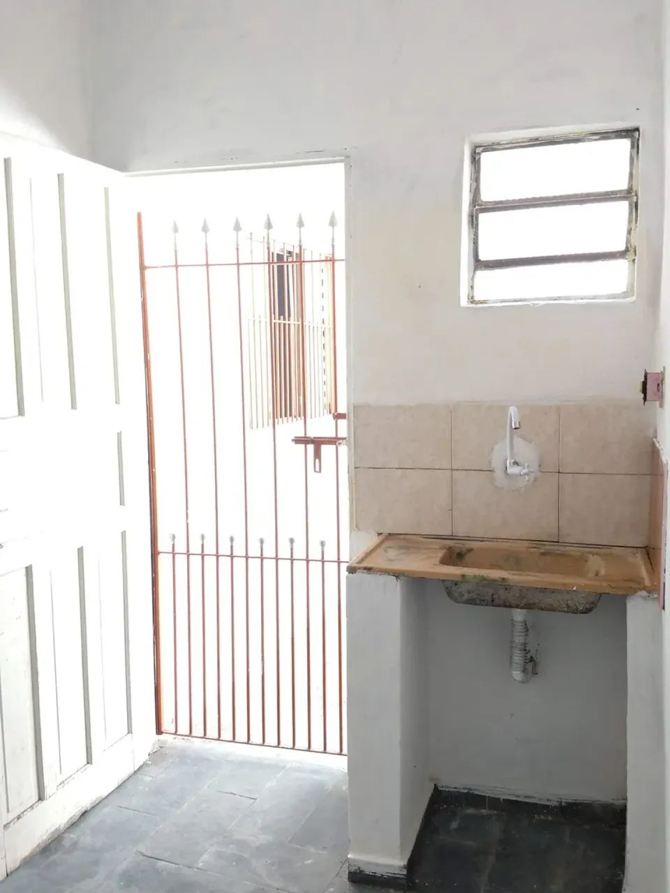 CASA DE 3 CÔMODOS PARA ALUGAR EM TABOÃO DA SERRA - Foto 2