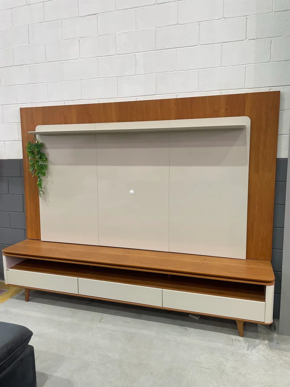 Painel Com Rack Para TV até 75 Polegadas 2,60m  TOQUE De ELEGÂNCIA!!