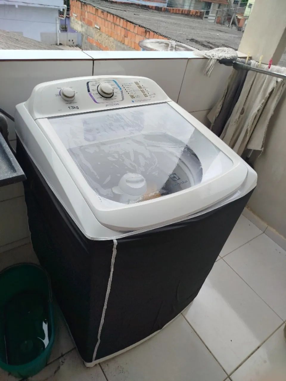 Máquina de lavar, lava e seca - Foto 2