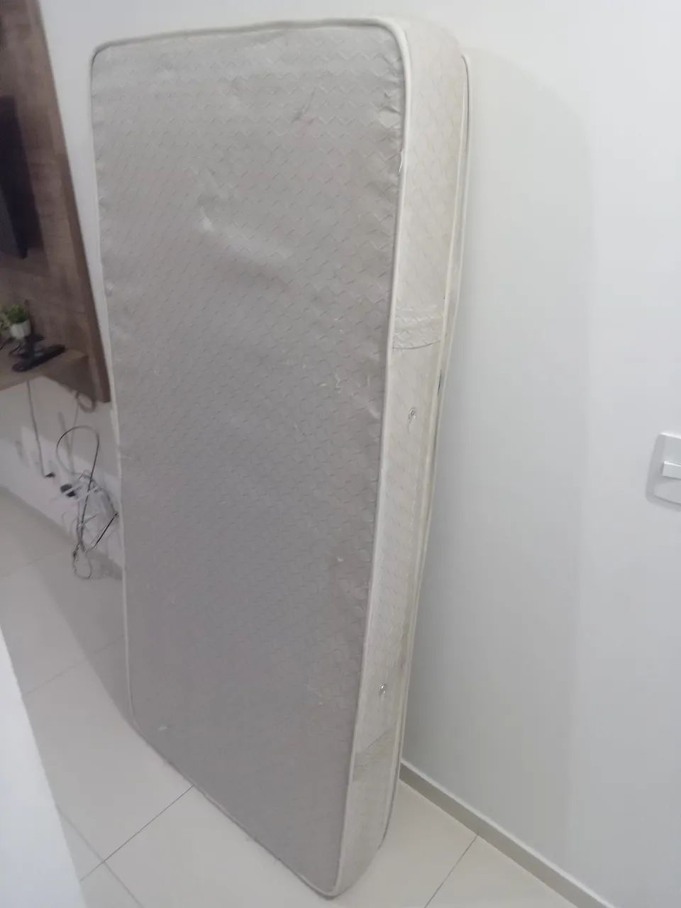 VENDO COLCHAO DE SOLTEIRO ?  - Foto 3