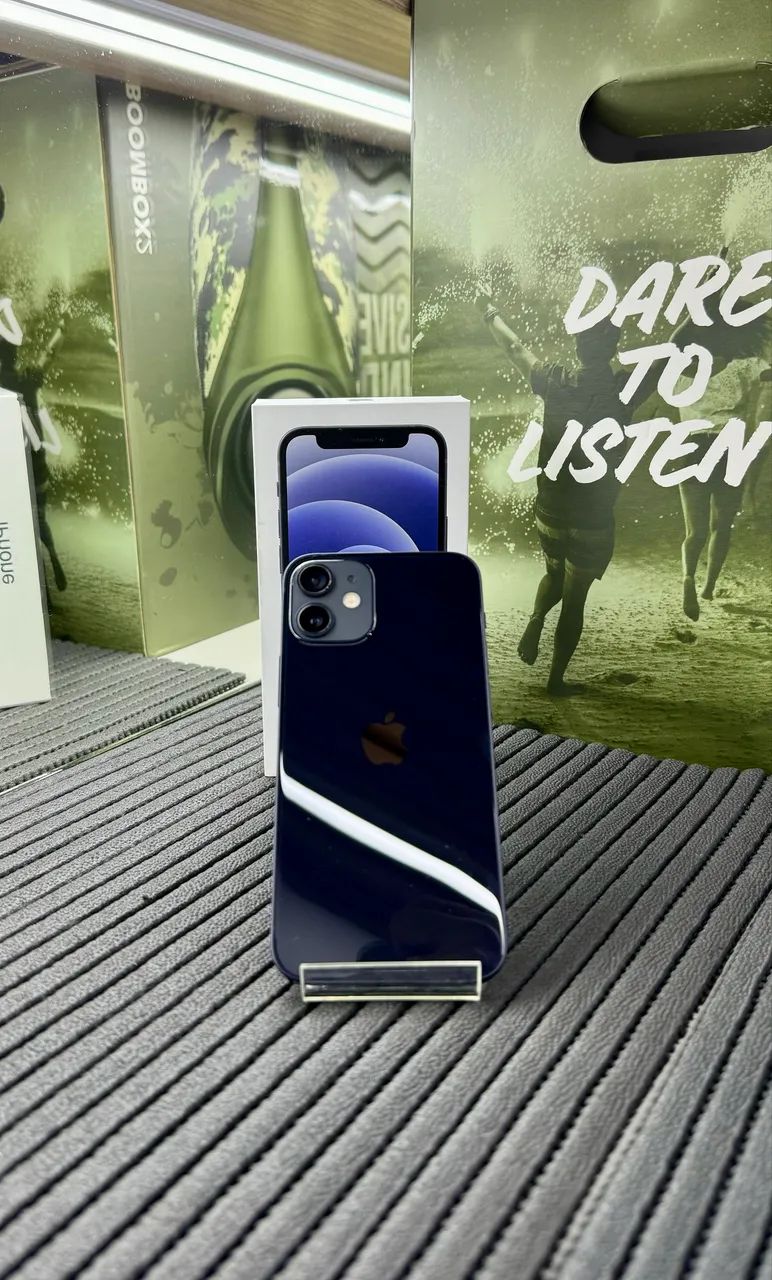 iPhone 12 de 128Gb seminovo 