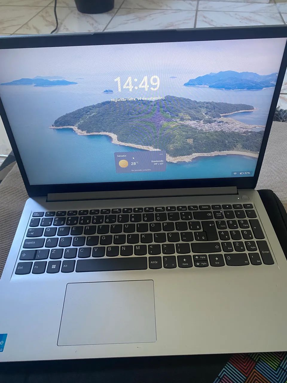 Notebook Lenovo  - Foto 2