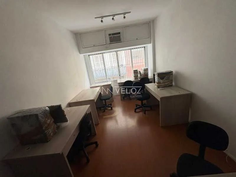 Sala : / Comercial / Centro