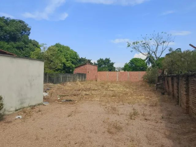 Casa com terreno amplo para ampliação e investimento - Foto 2