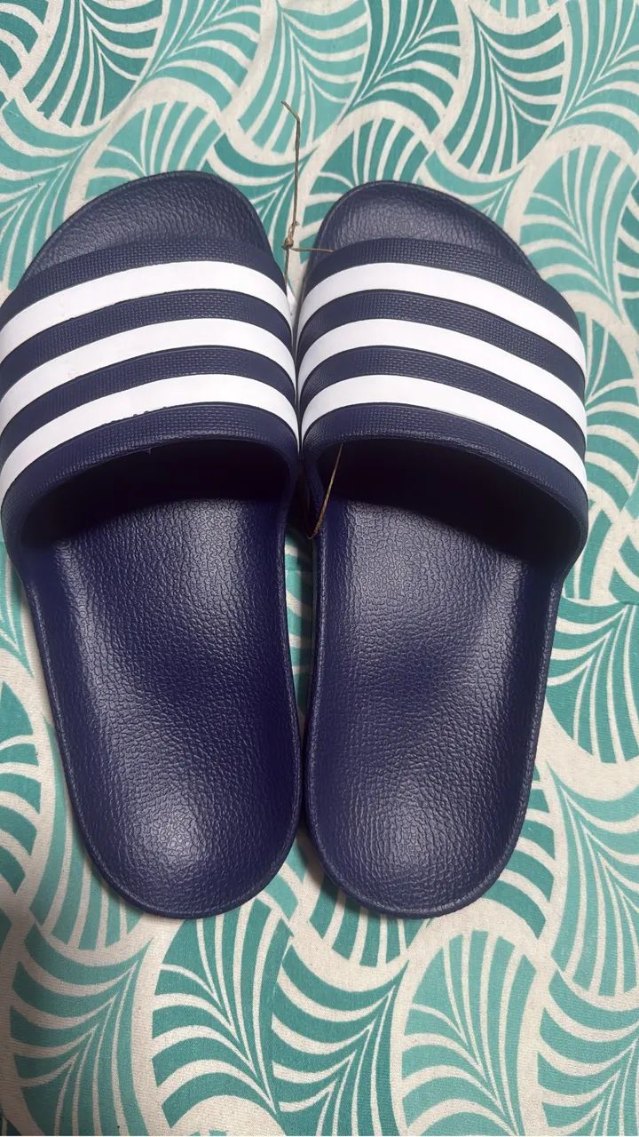 Sandália adidas 