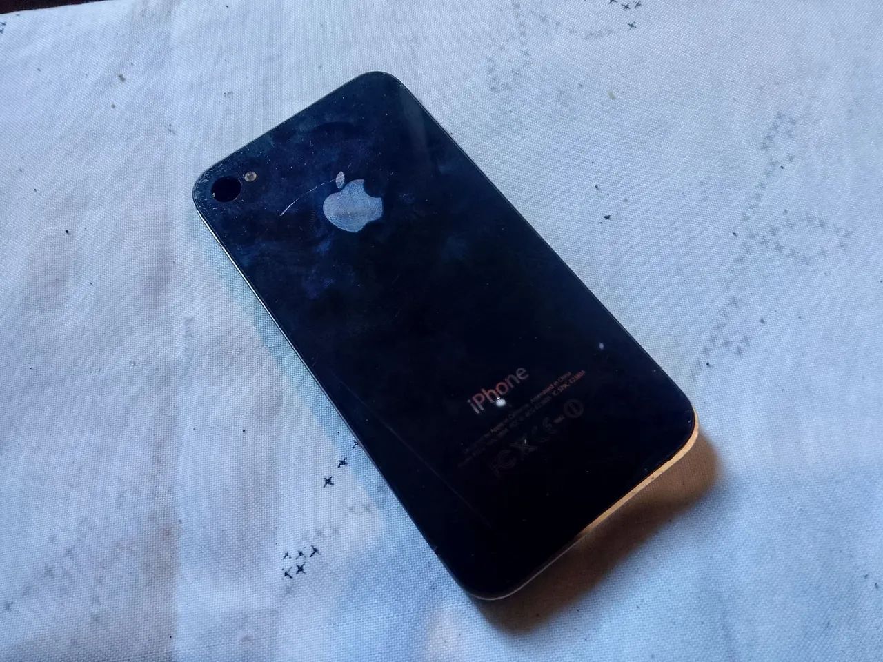 iPhone 4 32GB Para retirada de Peças Ou Conserto
