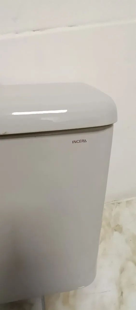 Caixa acoplada cinza  - Foto 2