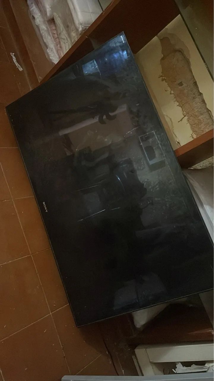 TV 52? com Defeito - Para Retirada de Peças (Barato)