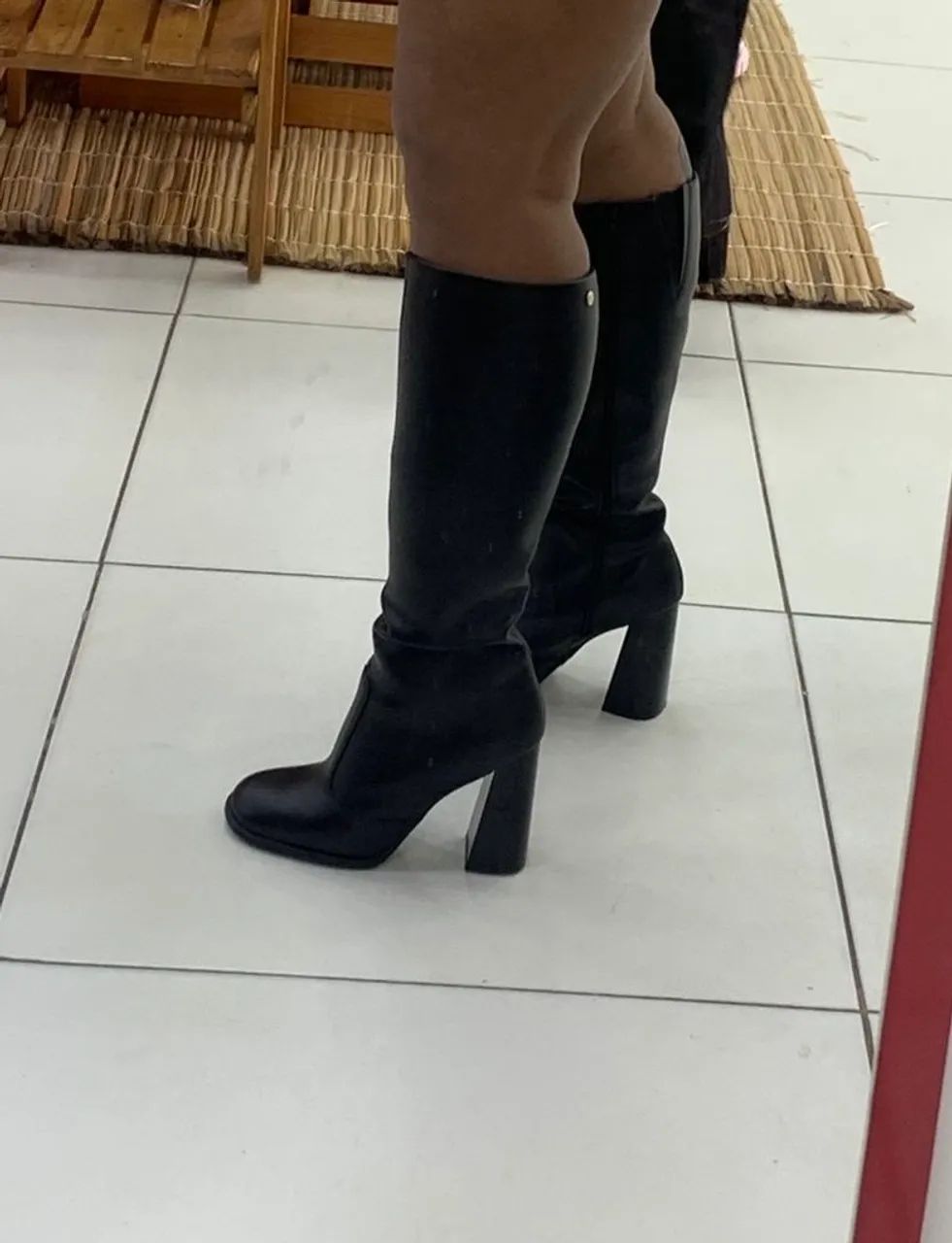 Bota preta