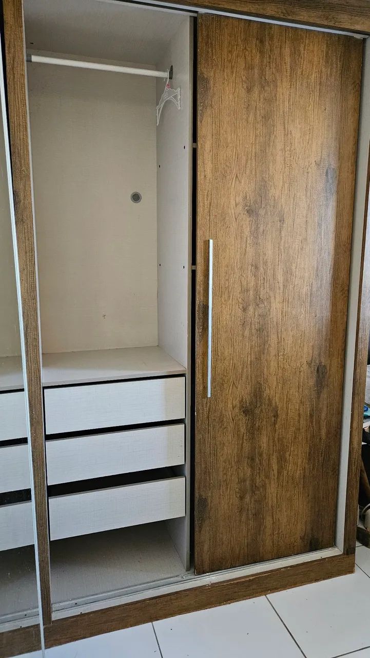 Vendo Guarda-roupa - Foto 2