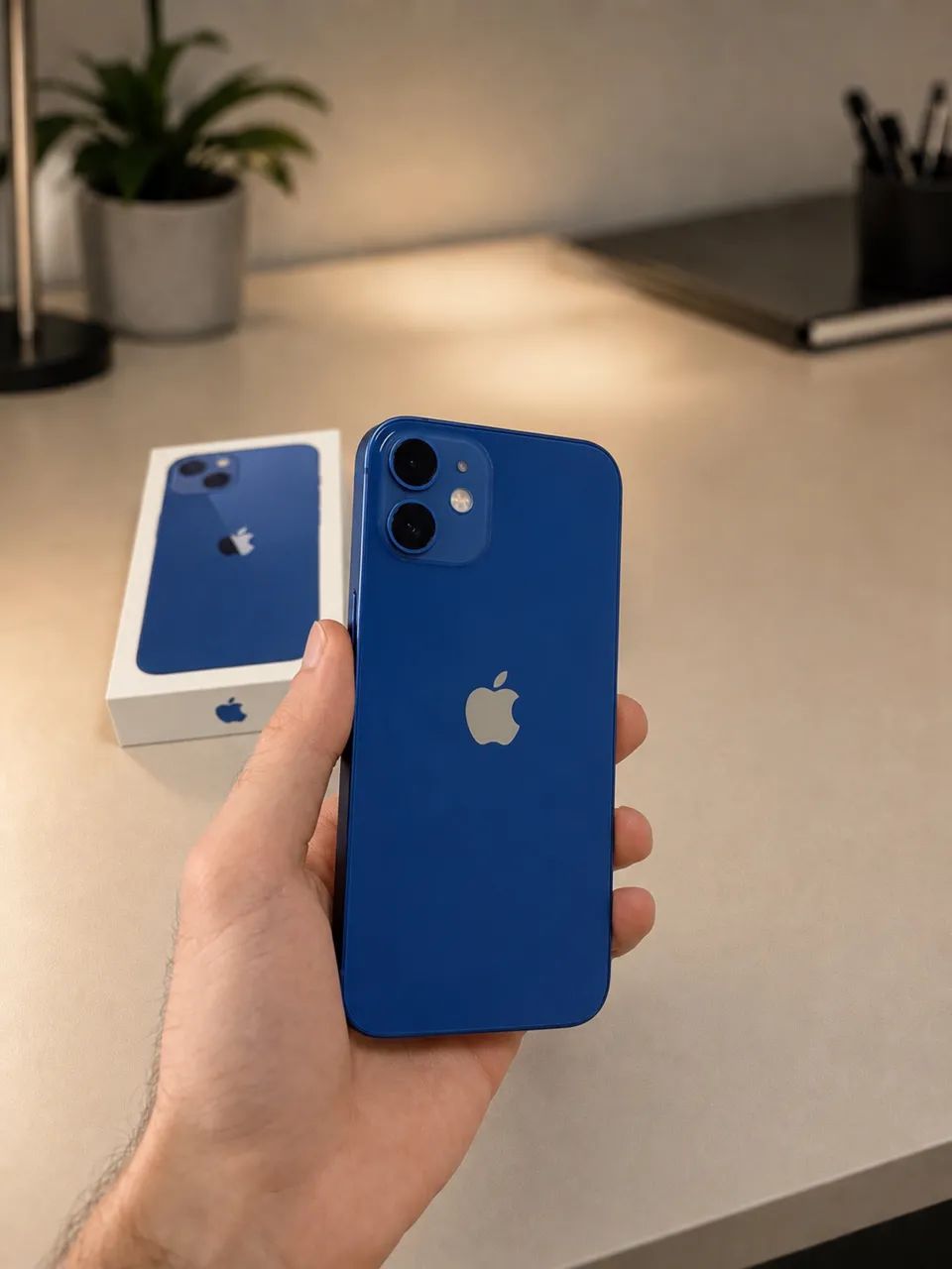 iPhone 13 256gb | Caixa Original | Cabo funcionando perfeitamente - Foto 2