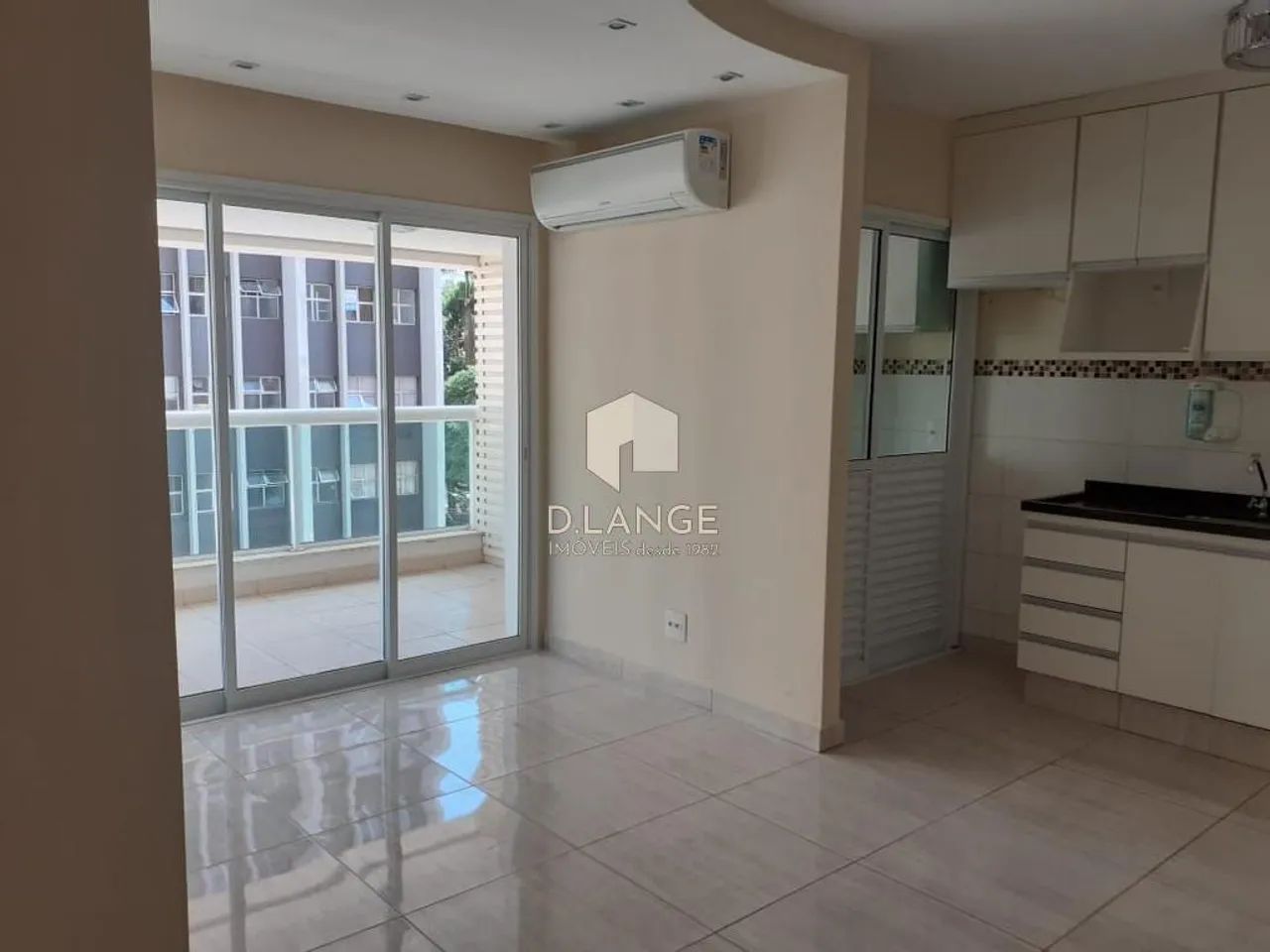 Apartamento à venda no Centro de Campinas - SP