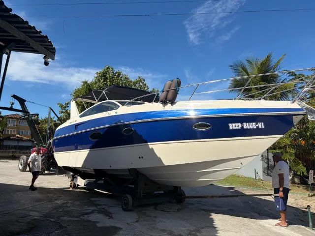 Lancha Real Power Top 350 - 2012 - Bimotor Volvo Penta - Foto 4